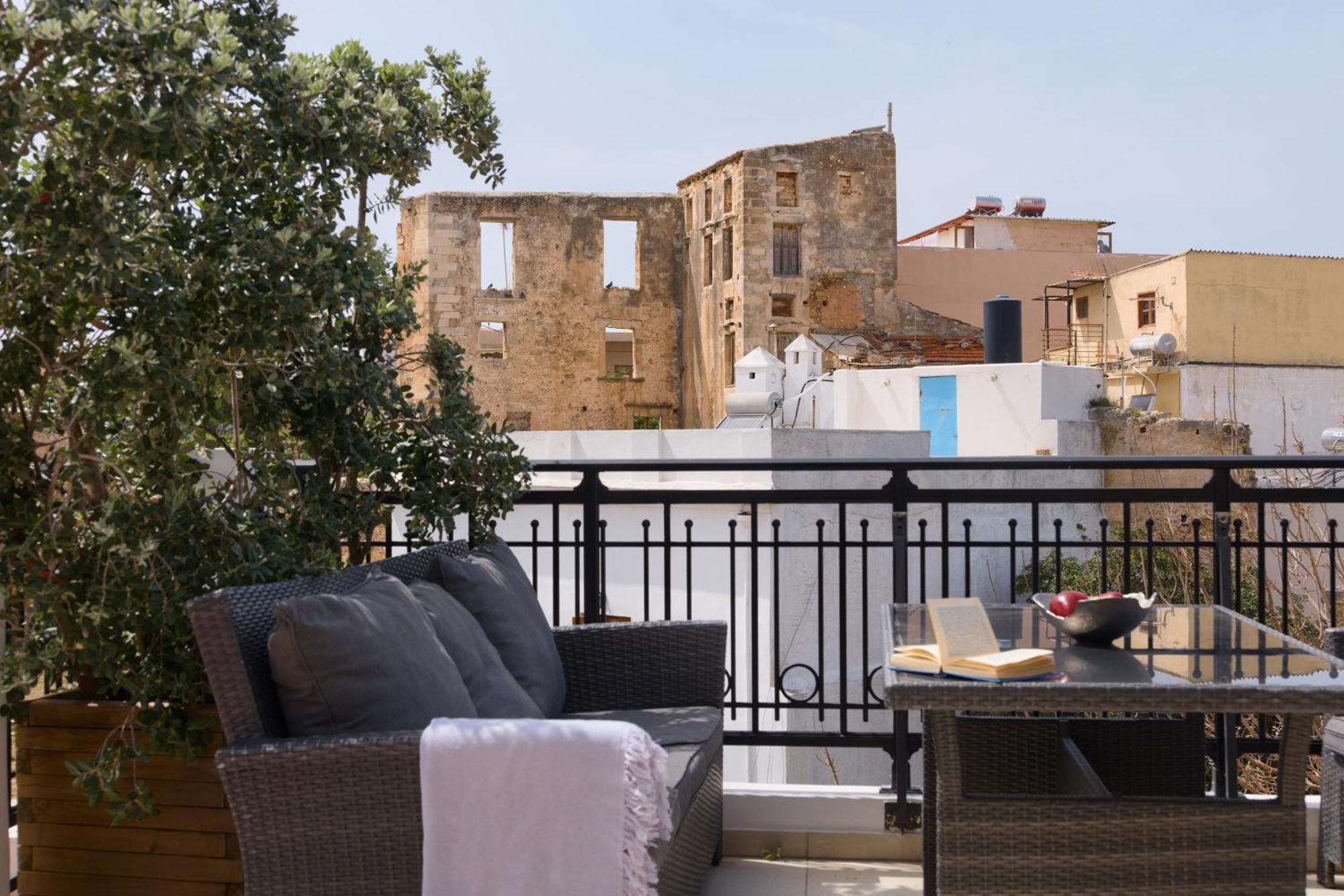 Nival Luxury Suites La Canea Esterno foto