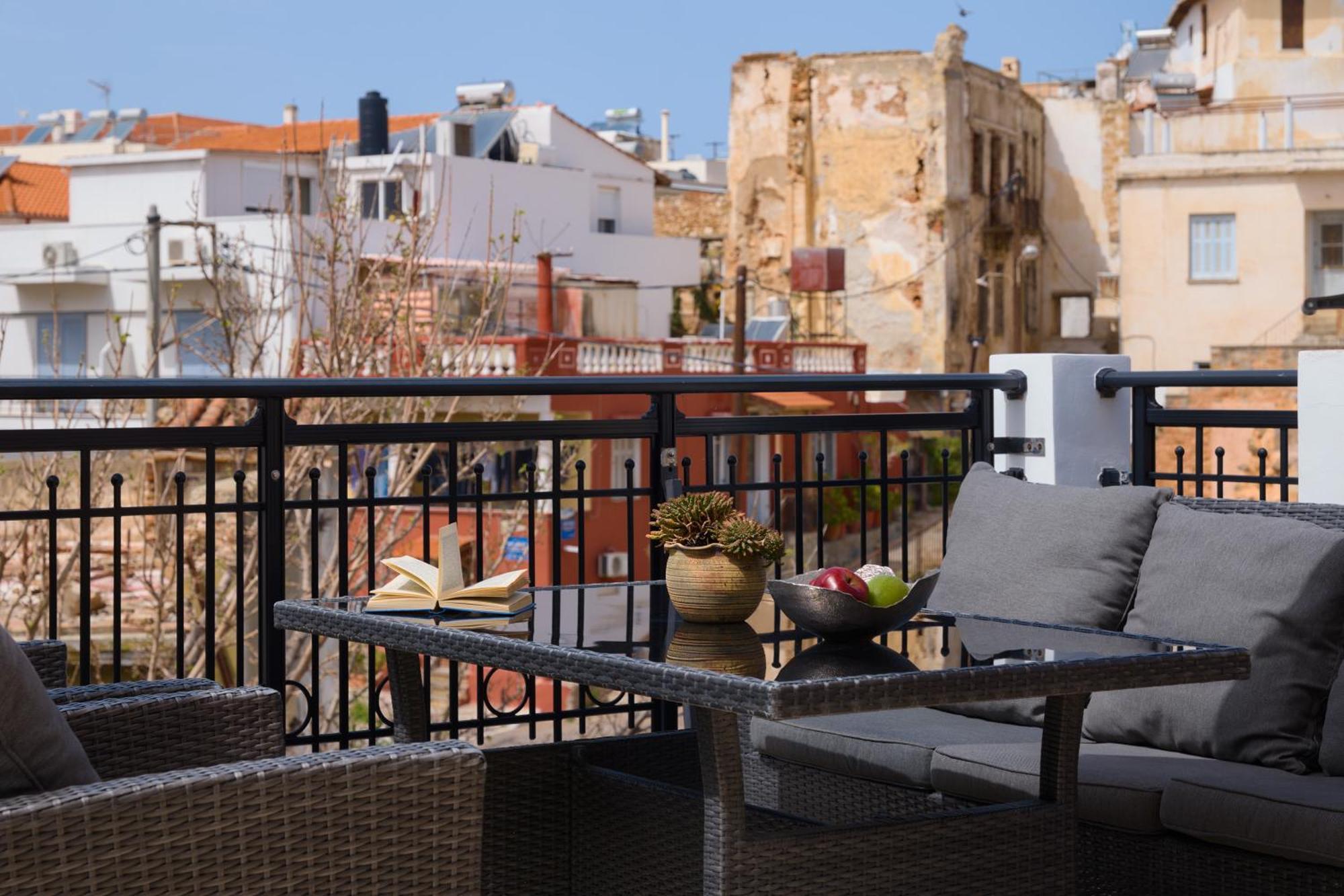 Nival Luxury Suites La Canea Esterno foto