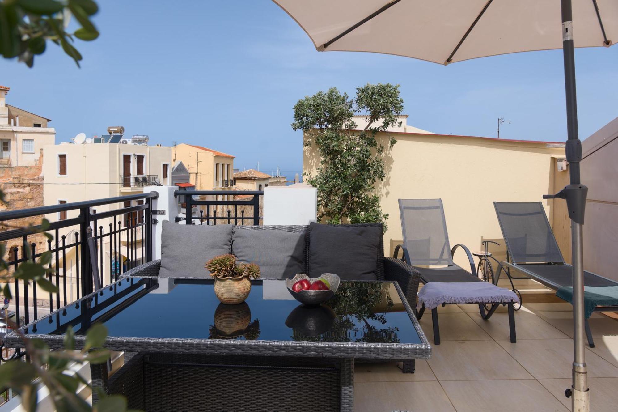 Nival Luxury Suites La Canea Esterno foto
