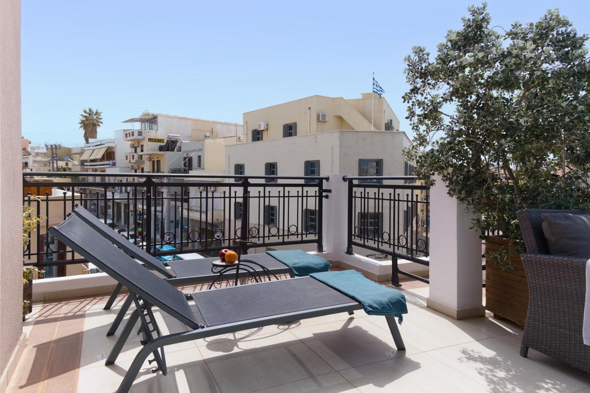 Nival Luxury Suites La Canea Esterno foto