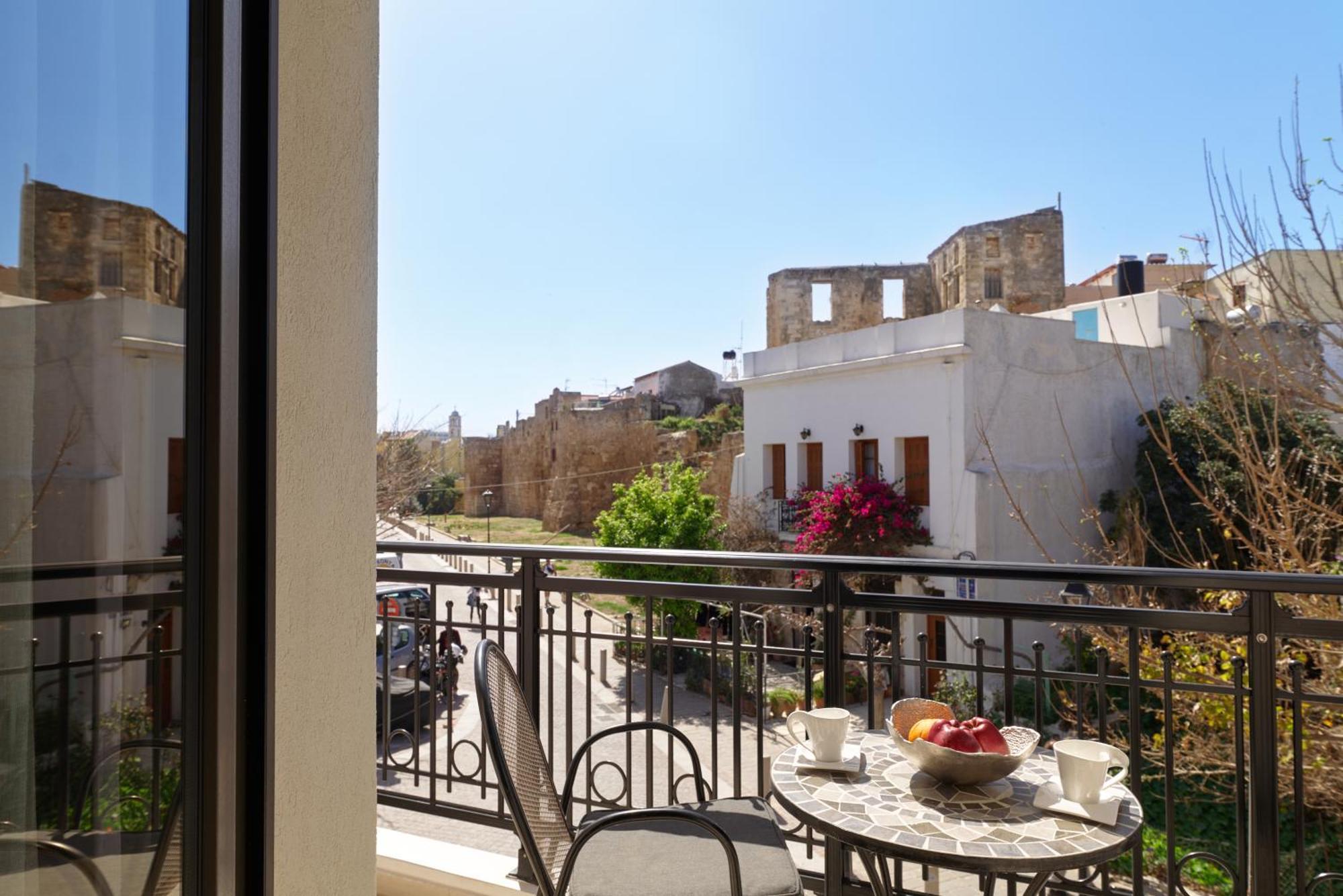 Nival Luxury Suites La Canea Esterno foto