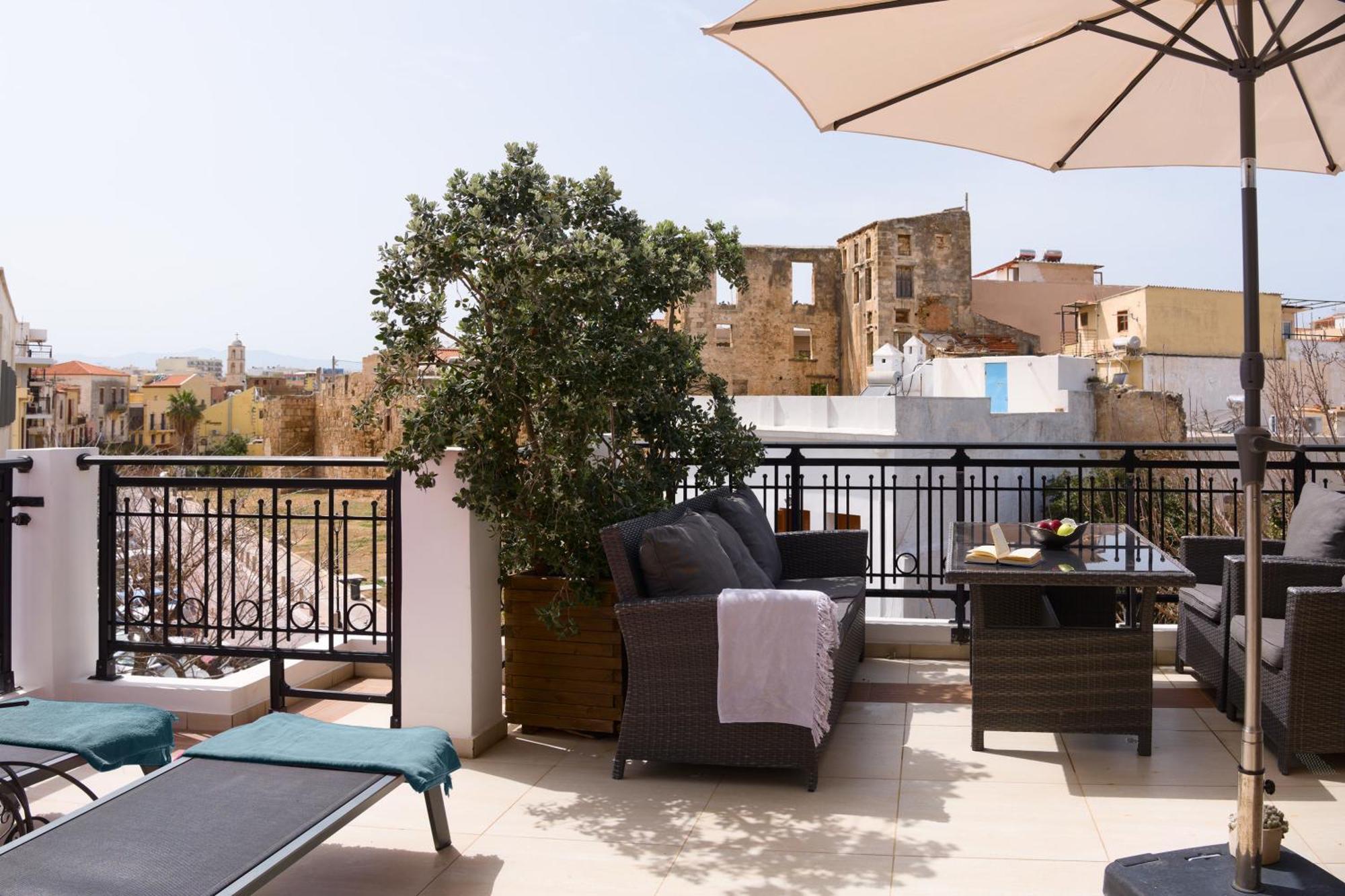 Nival Luxury Suites La Canea Esterno foto