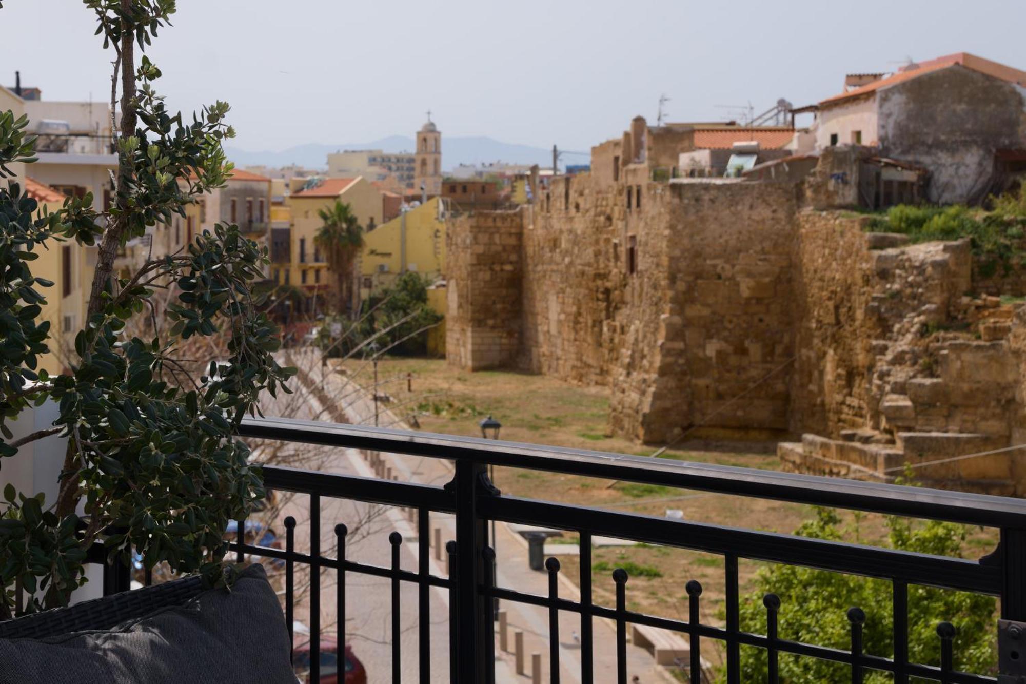 Nival Luxury Suites La Canea Esterno foto