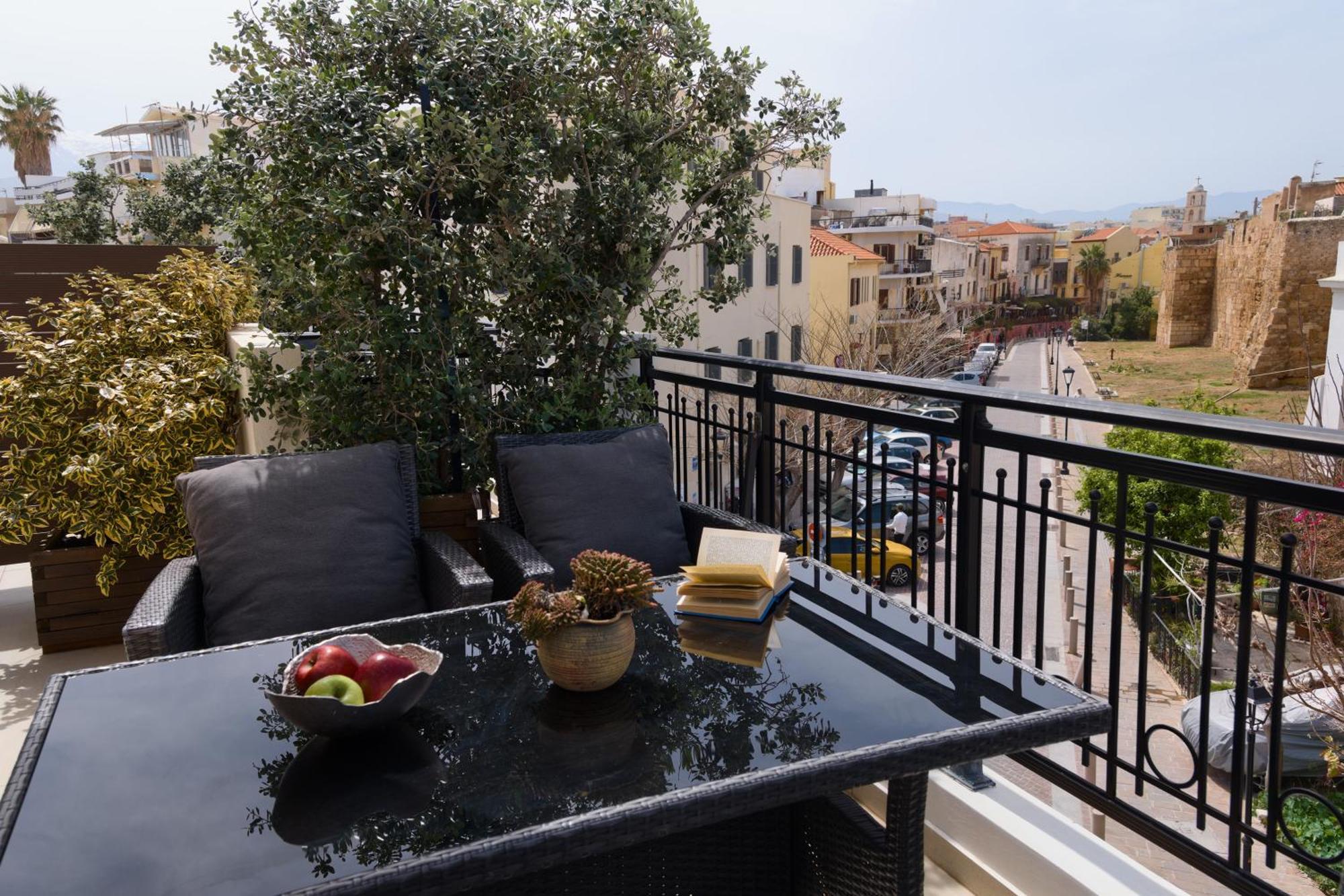 Nival Luxury Suites La Canea Esterno foto